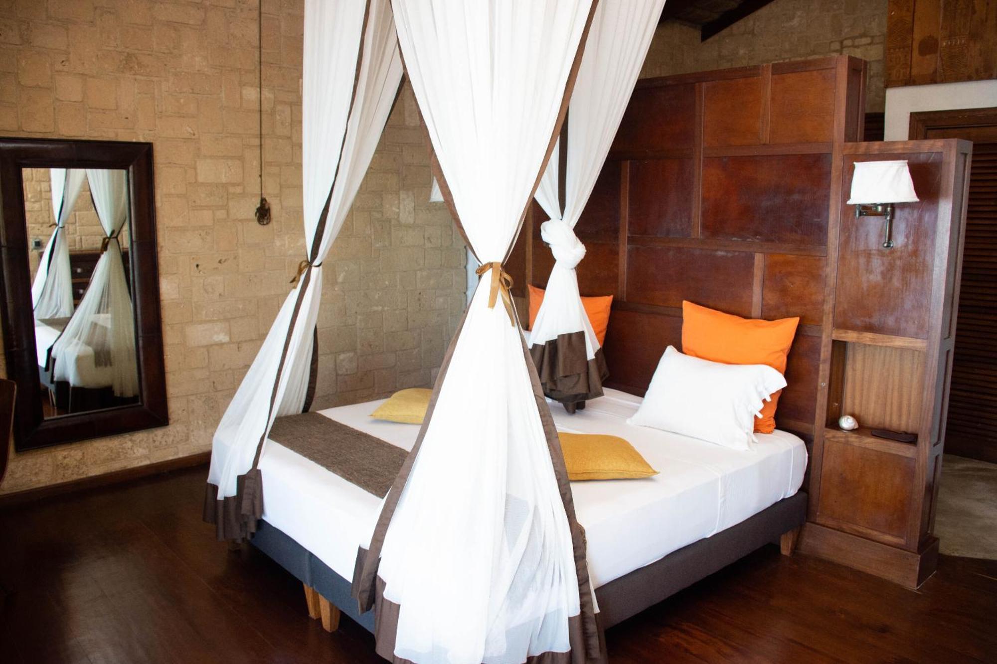 Bed and Breakfast Demeure De La Compagnie Generale Des Huiles Precieuses Ifaty Camera foto