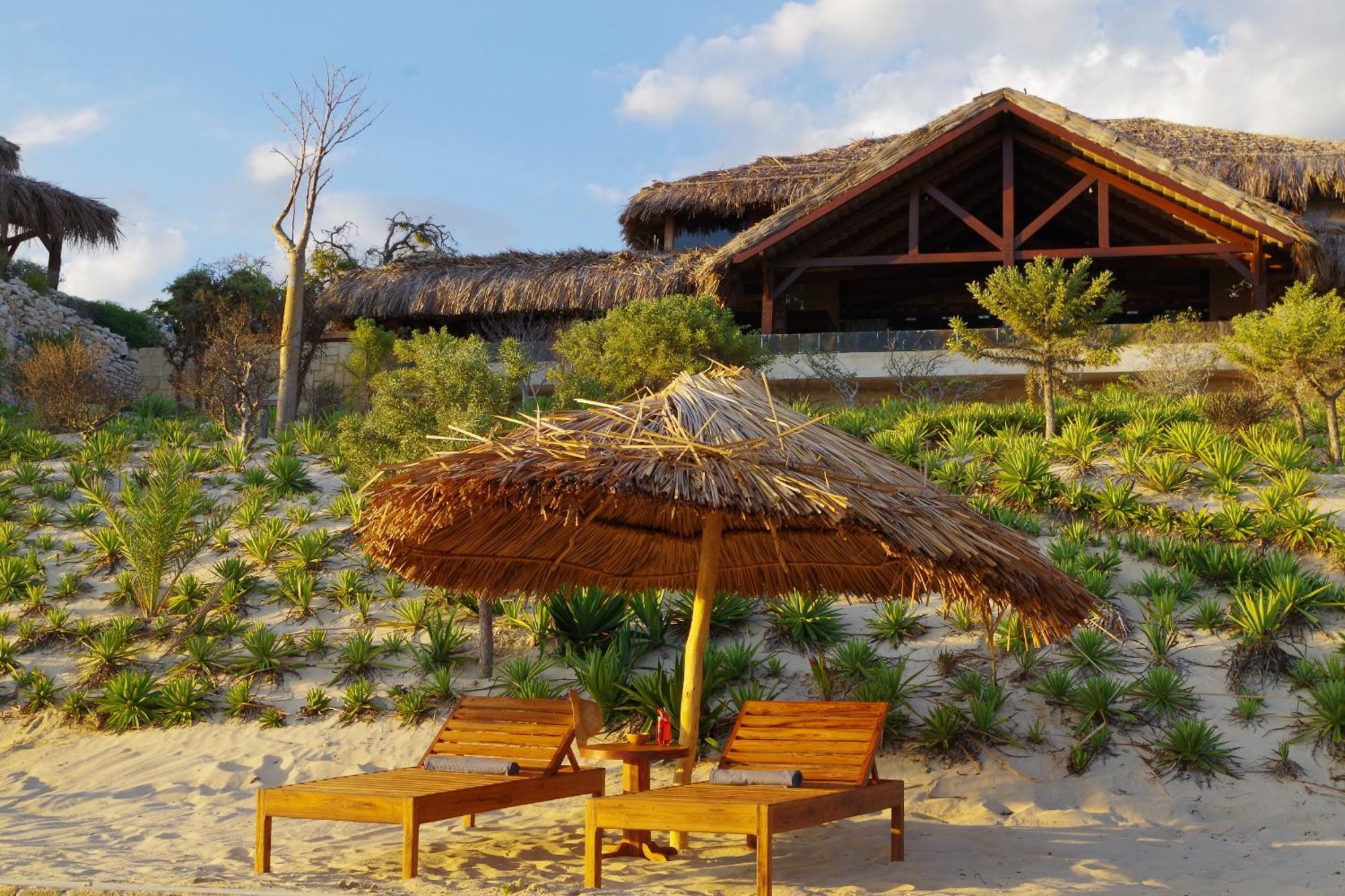 Bed and Breakfast Demeure De La Compagnie Generale Des Huiles Precieuses Ifaty Esterno foto